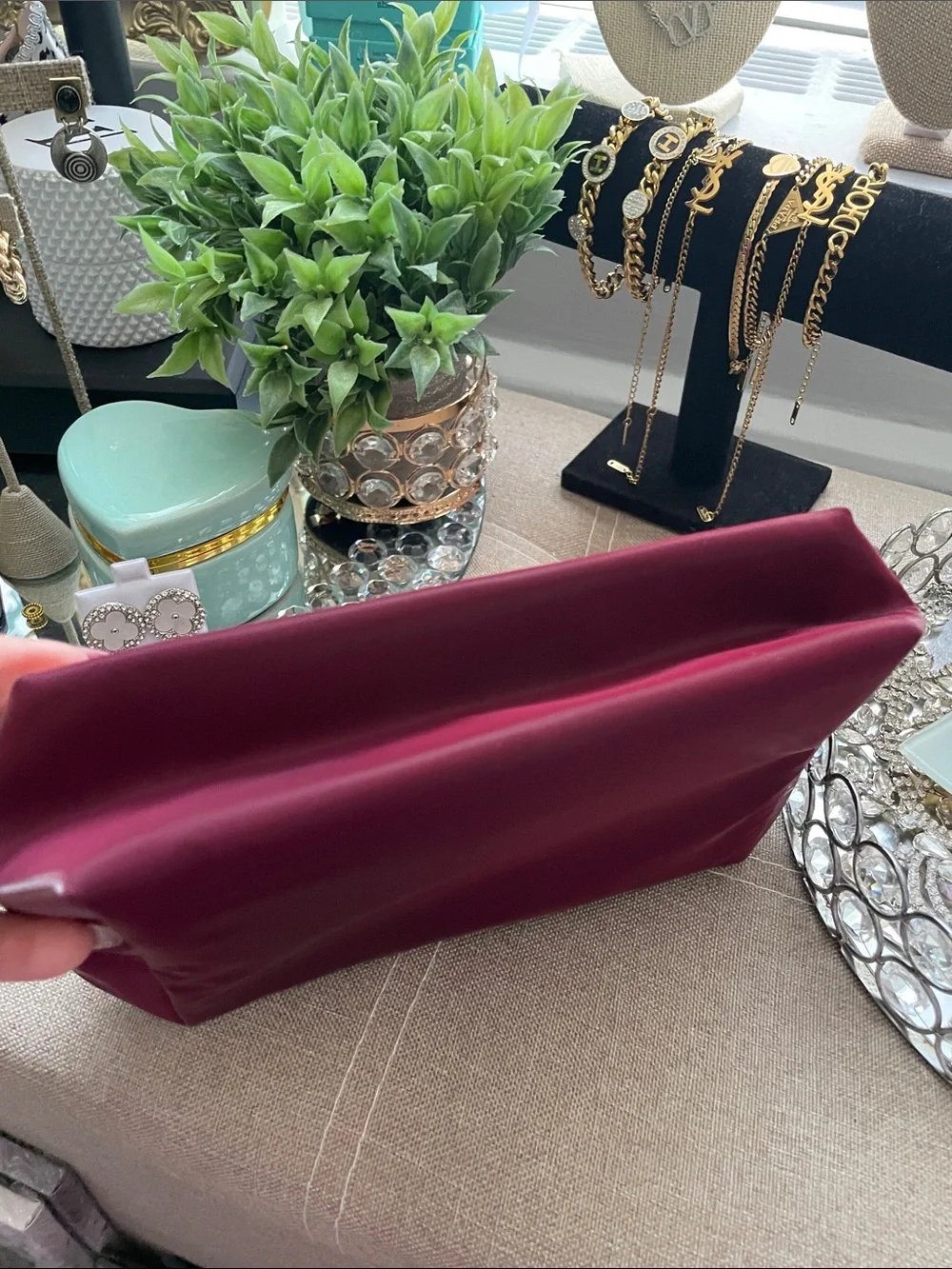 ✨Gucci Beauty Burgundy Makeup Pouch✨NEW